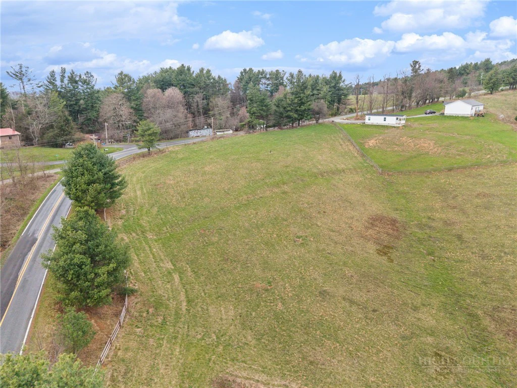 Image number 10 for the current listing