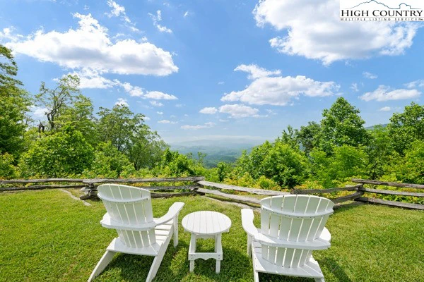 Image number 16 for the current listing