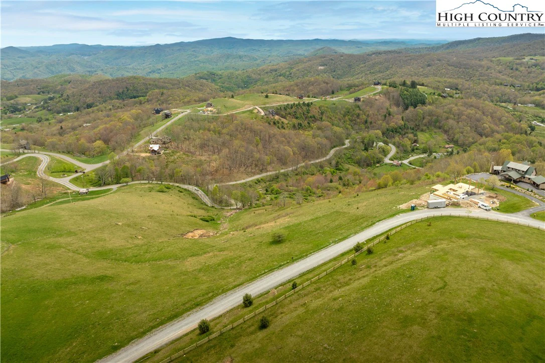 Image number 6 for the current listing