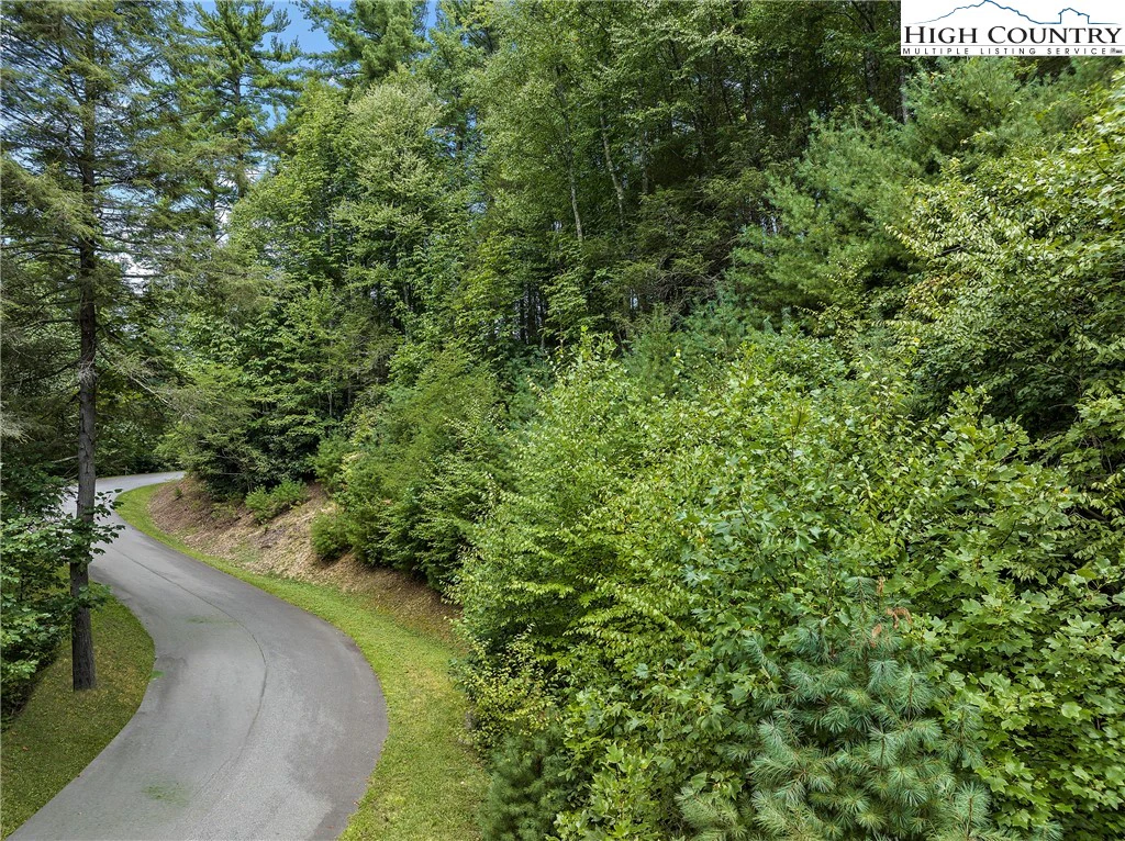 Image number 18 for the current listing