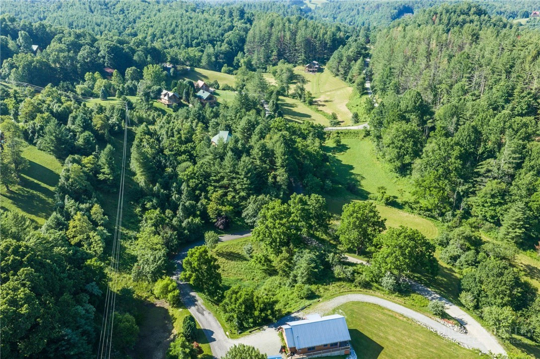 Image number 7 for the current listing