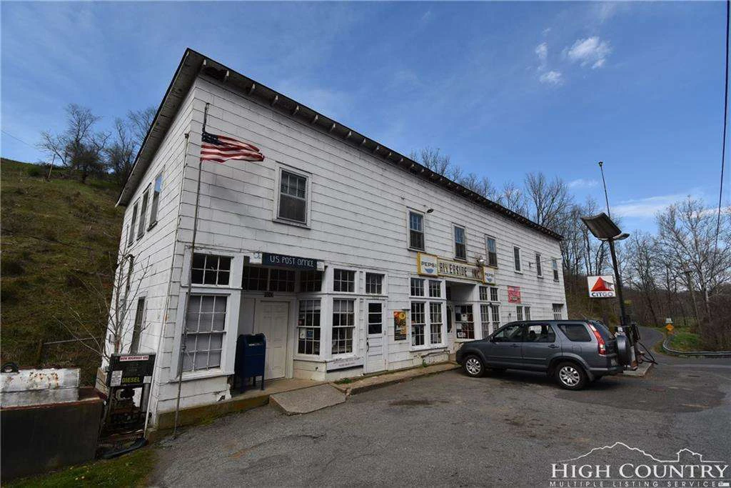 Image number 6 for the current listing