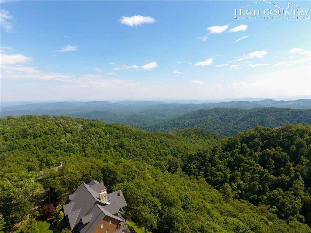 Image number 8 for the current listing