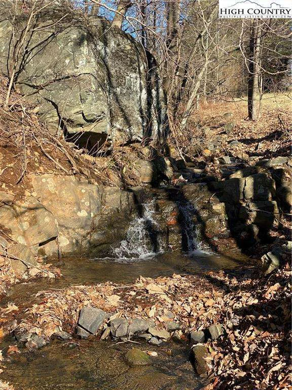 Image number 7 for the current listing