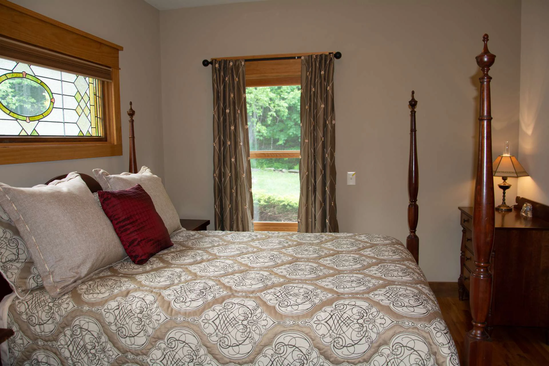 Image number 6 for the current listing
