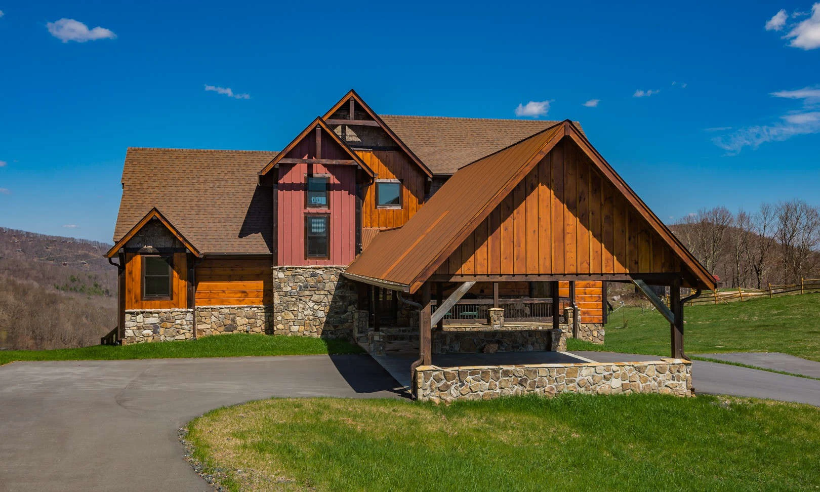 Image number 1 for the current listing