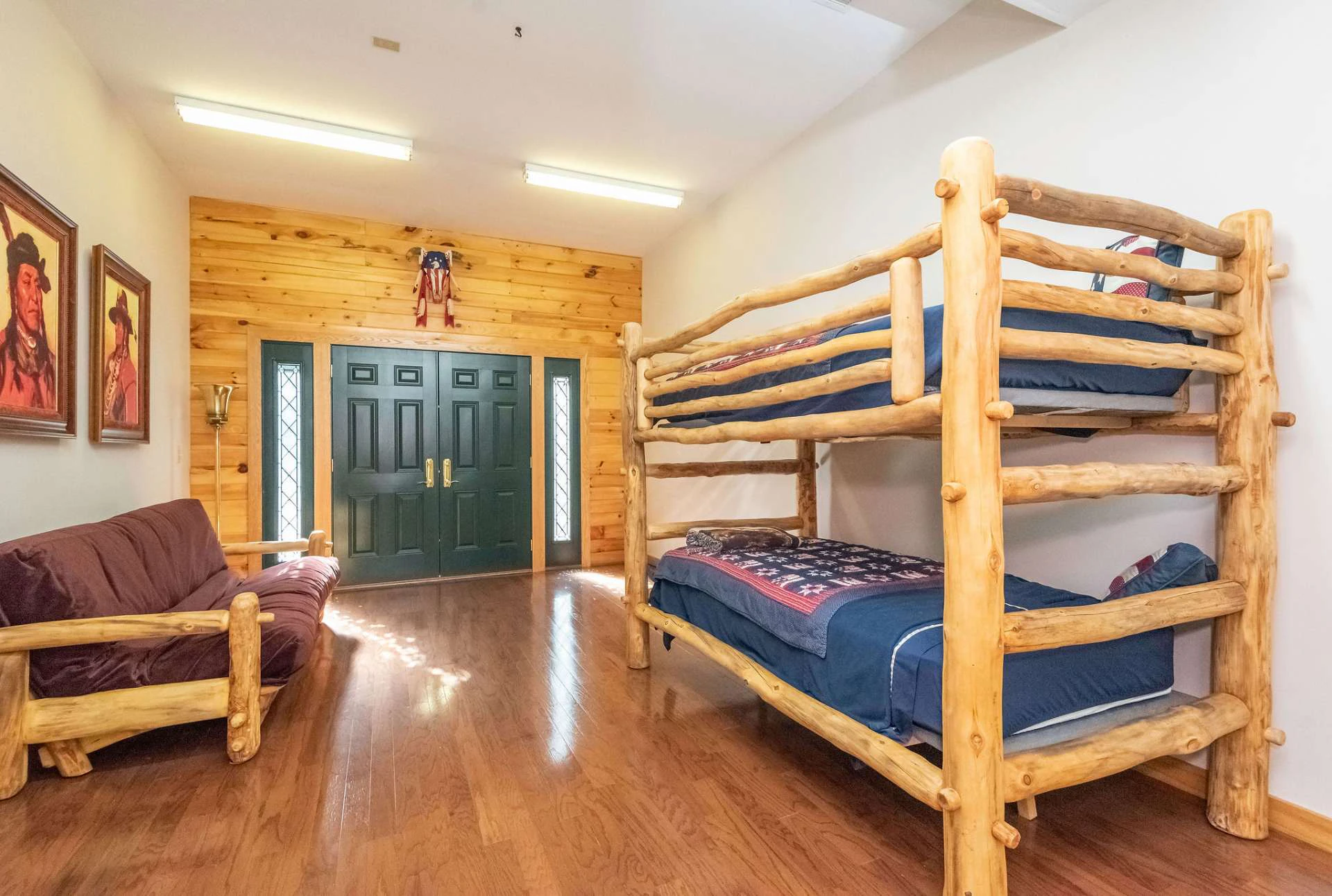 Image number 7 for the current listing