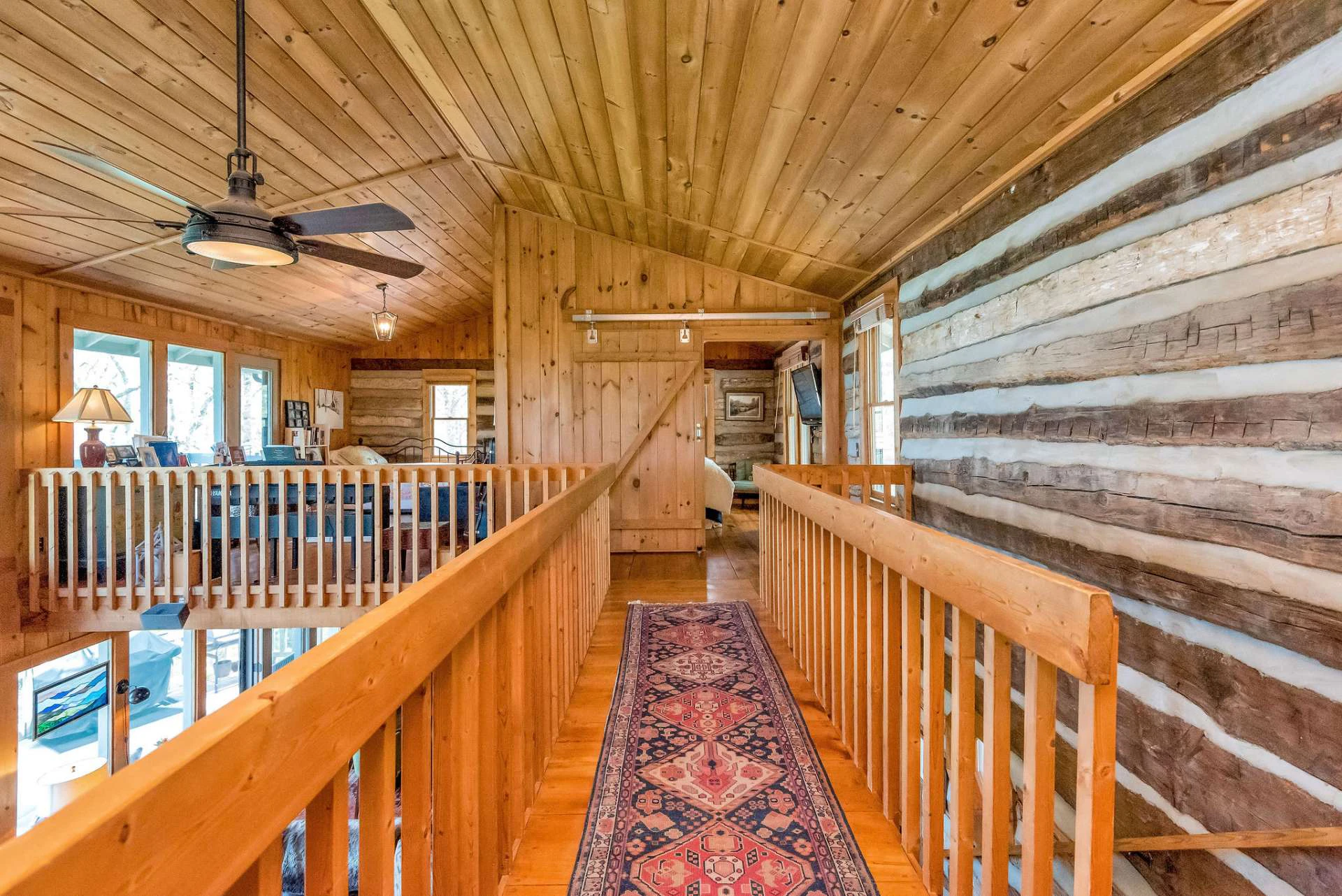 Image number 18 for the current listing