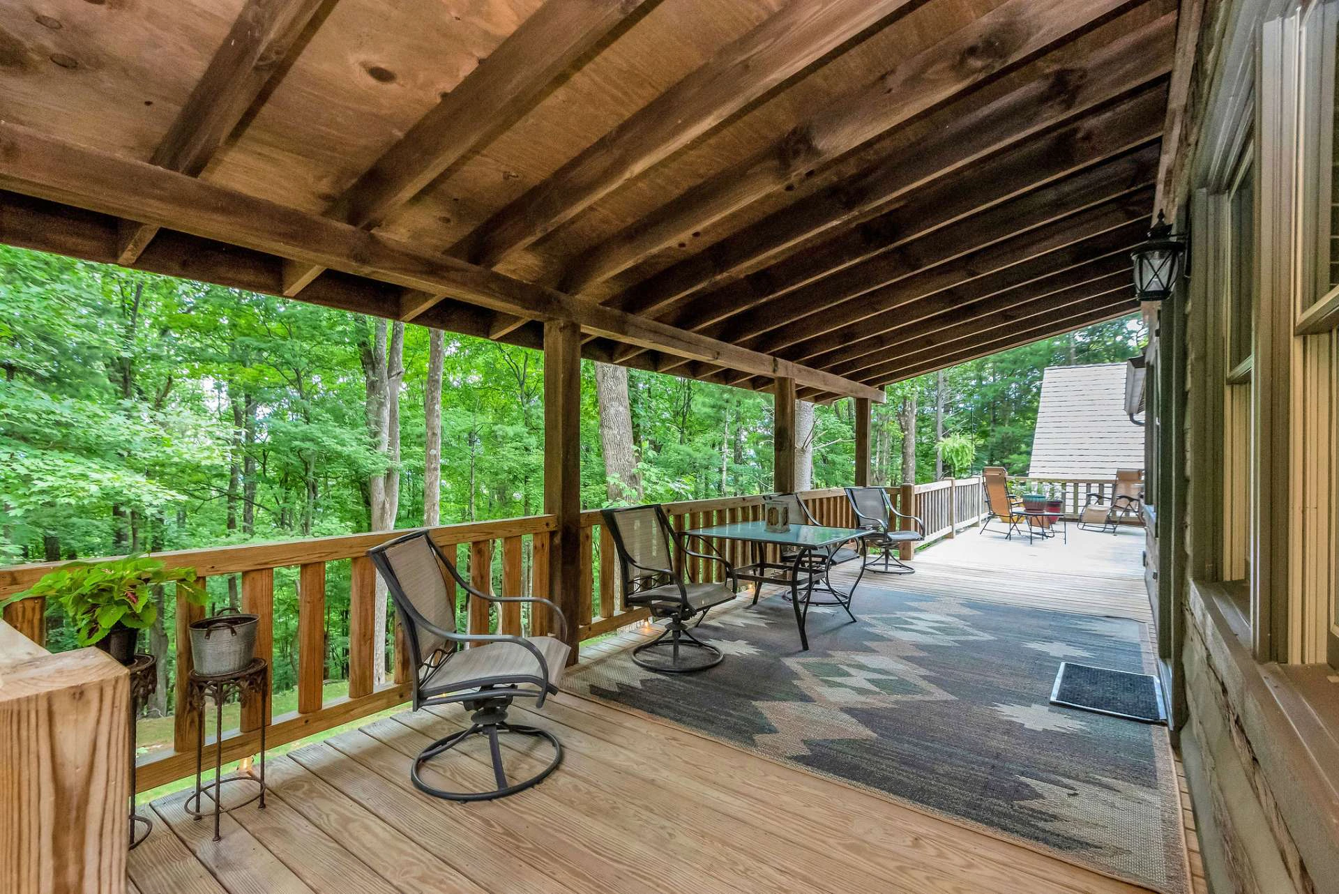 Image number 18 for the current listing