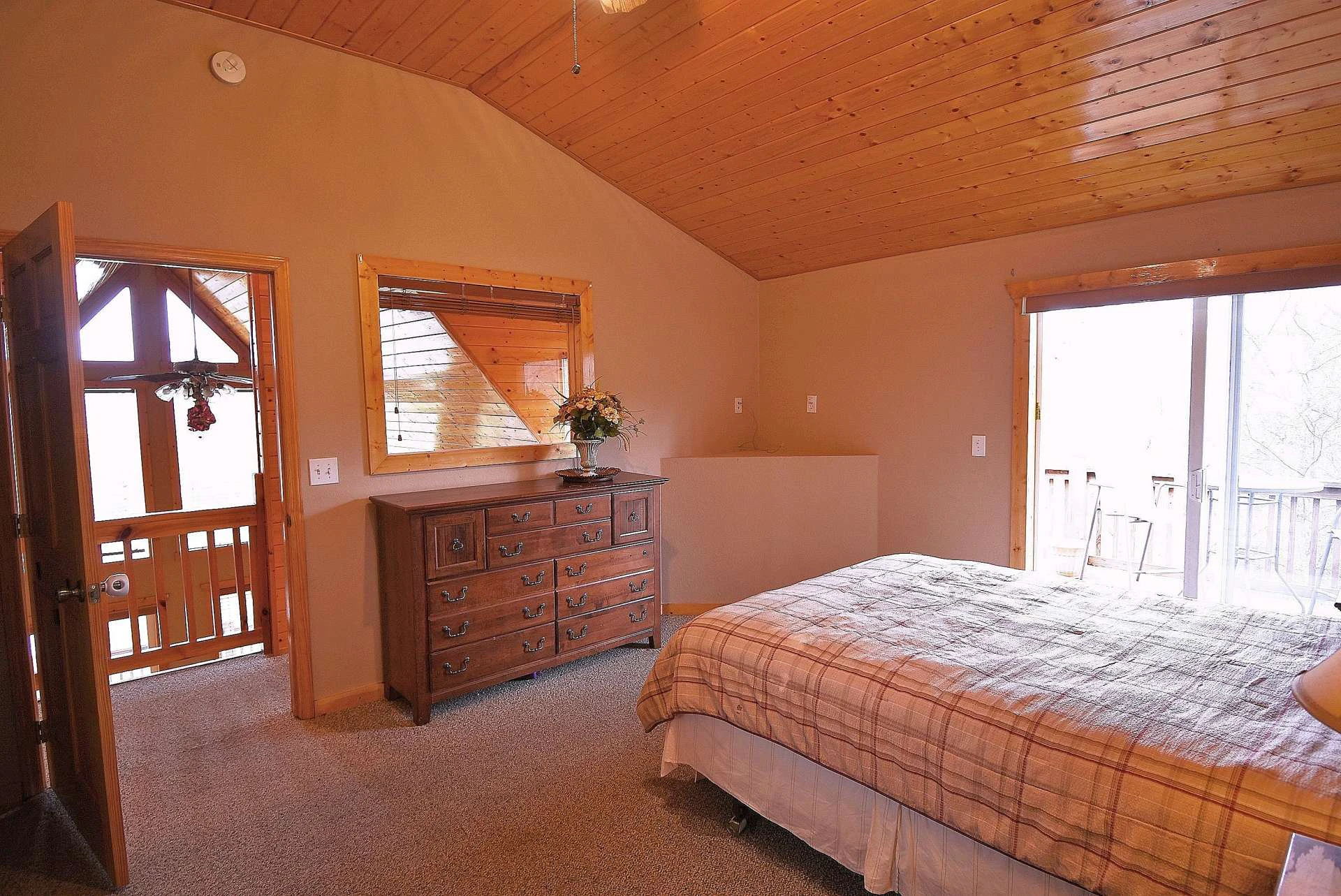 Image number 11 for the current listing