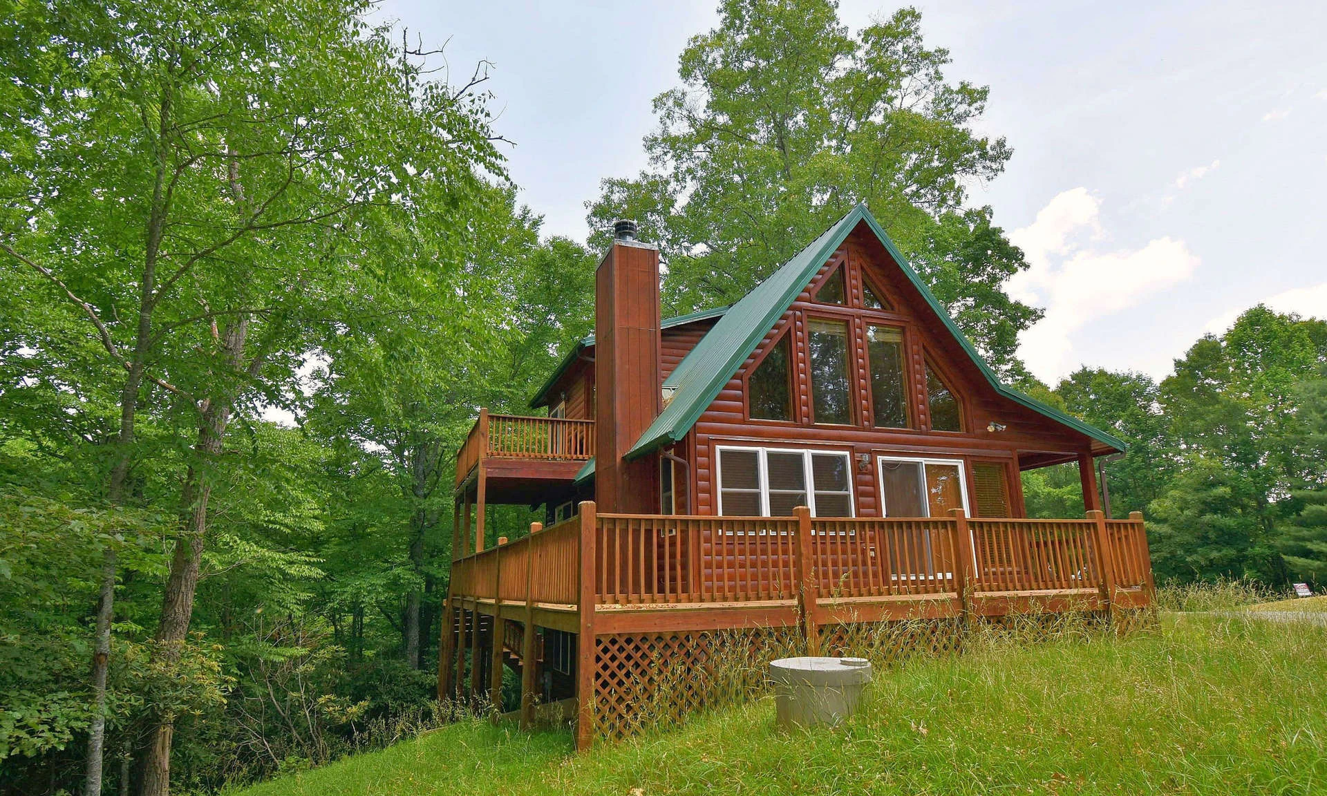 Image number 1 for the current listing