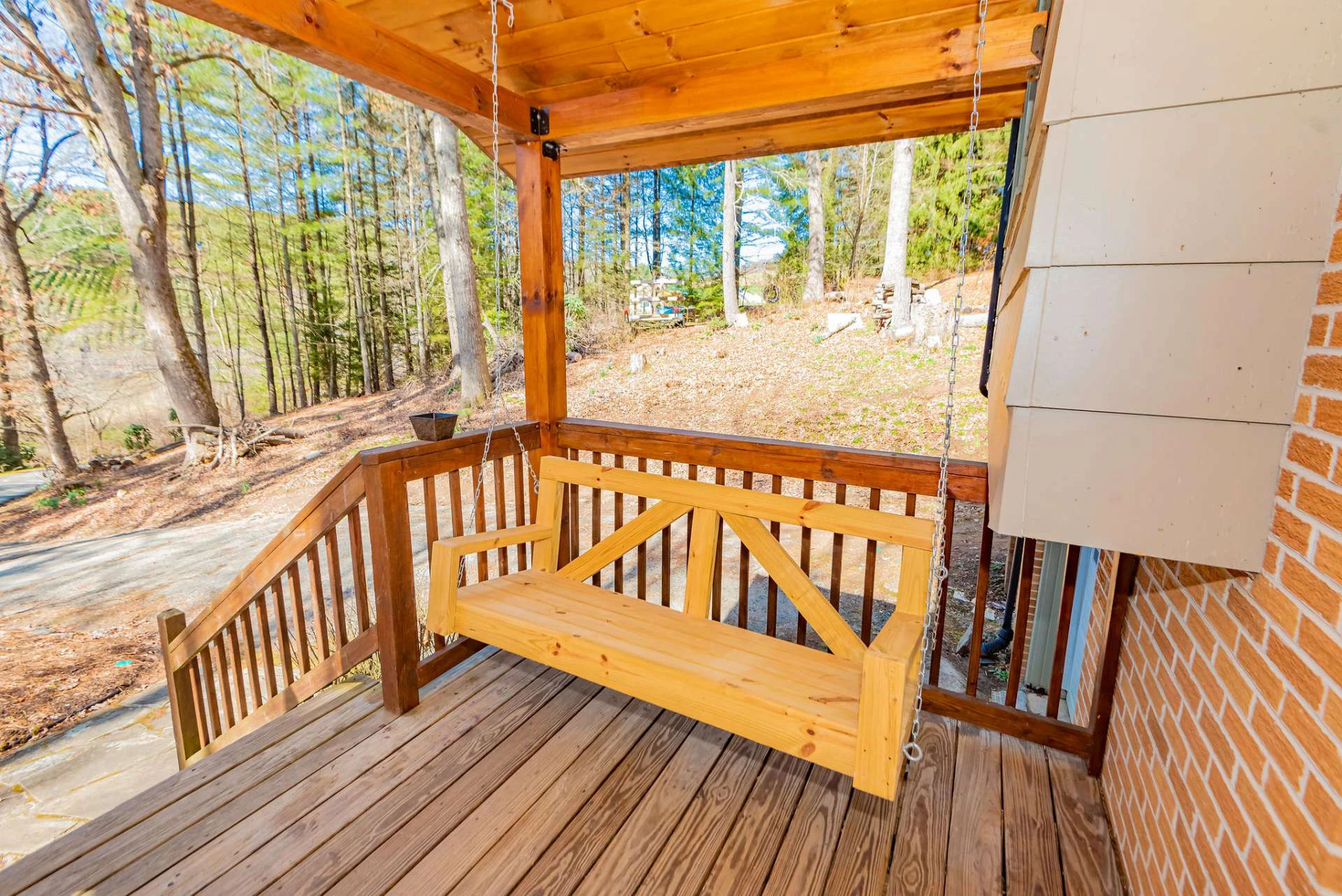 Image number 2 for the current listing