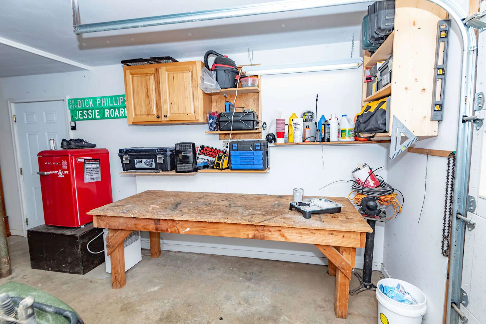 Image number 3 for the current listing