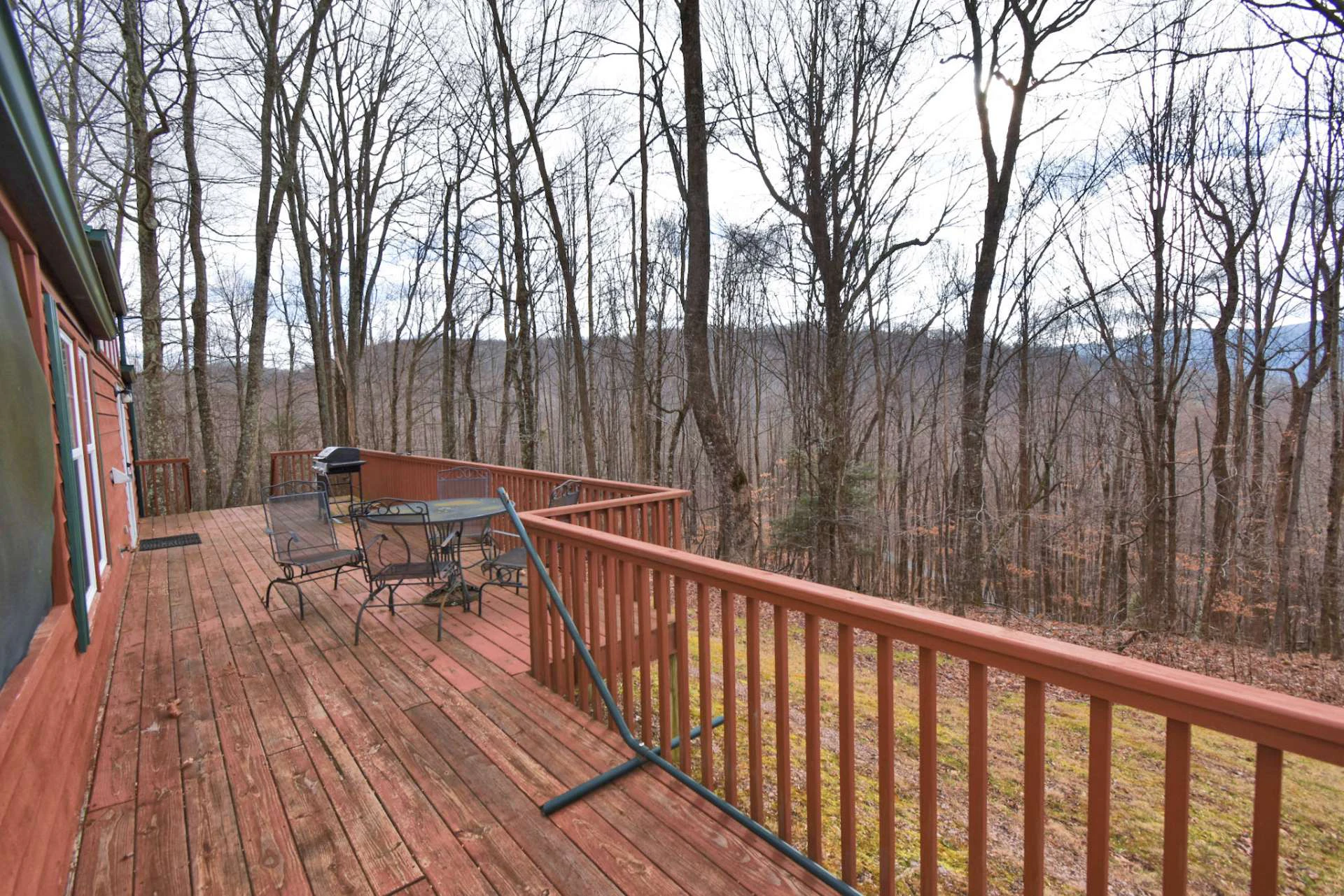 Image number 16 for the current listing