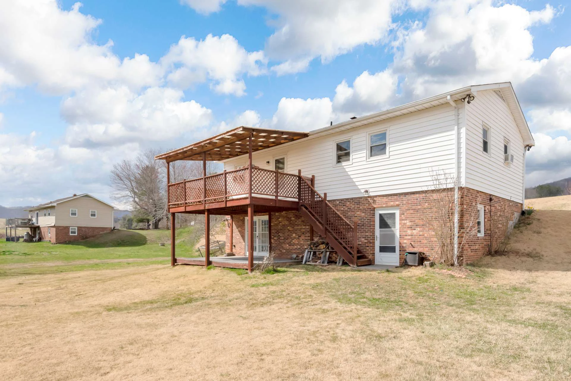 Image number 3 for the current listing