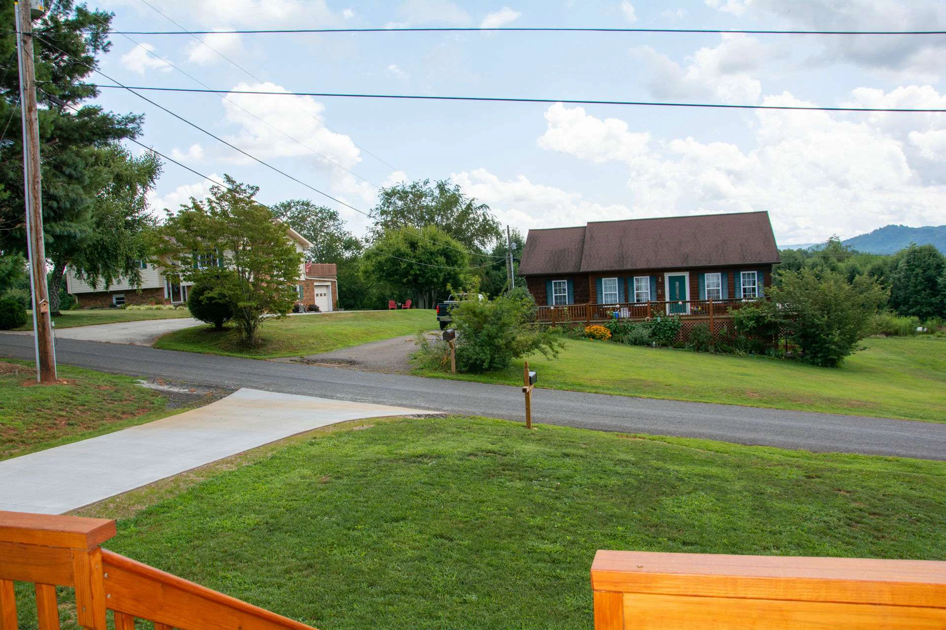 Image number 6 for the current listing