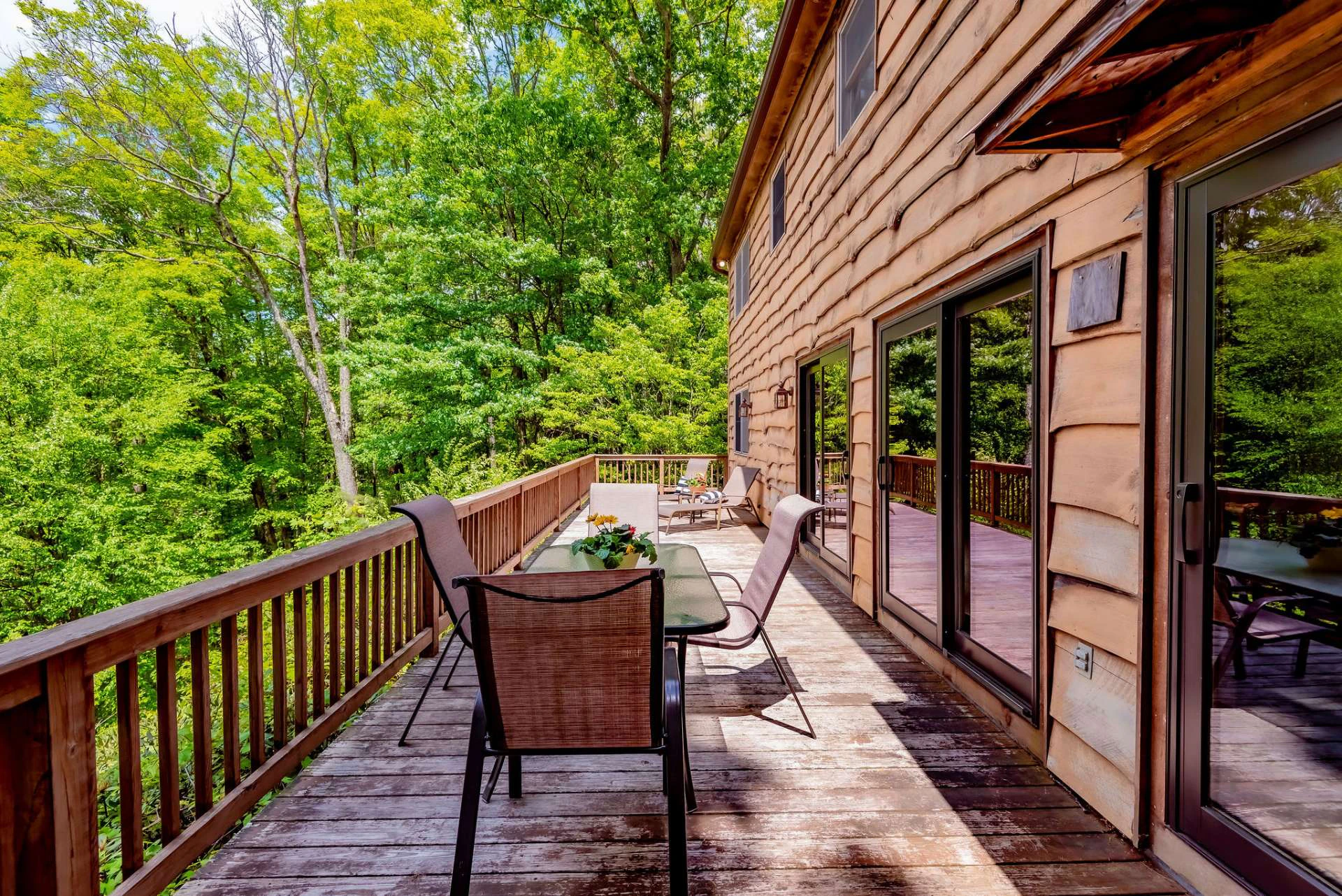 Image number 4 for the current listing