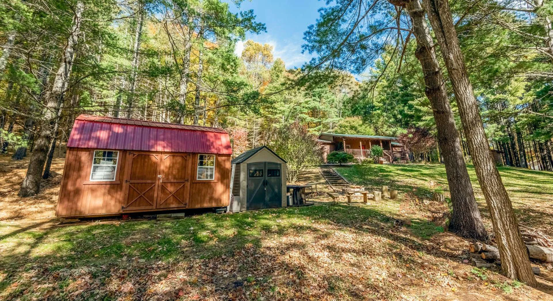 Image number 14 for the current listing