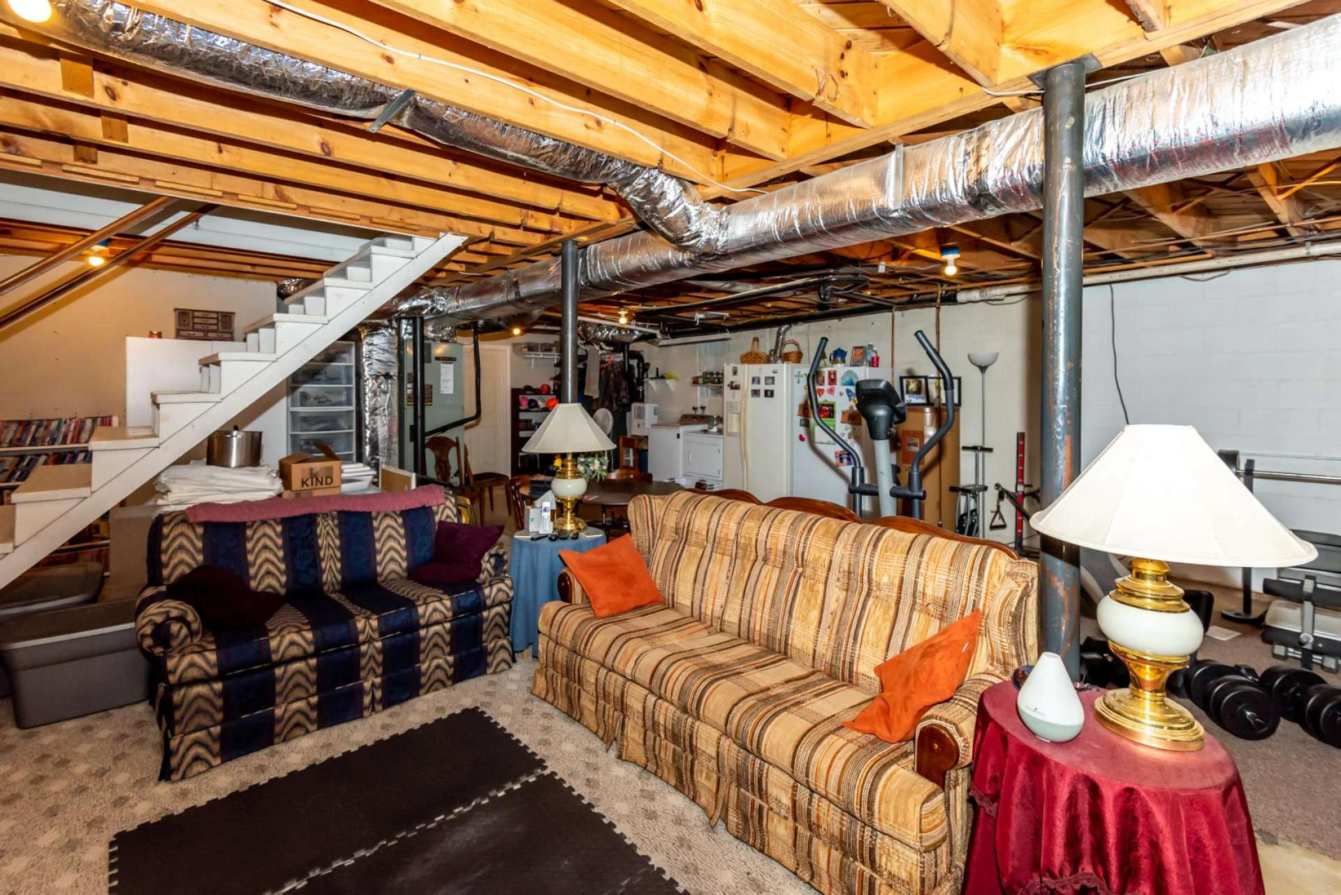 Image number 11 for the current listing