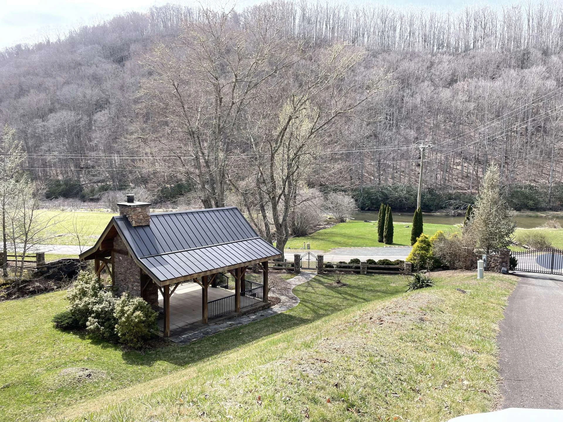 Image number 5 for the current listing