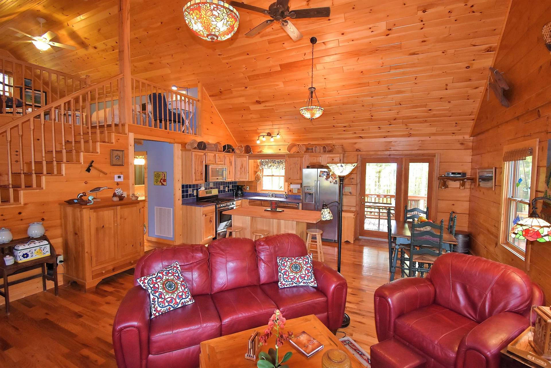Image number 16 for the current listing