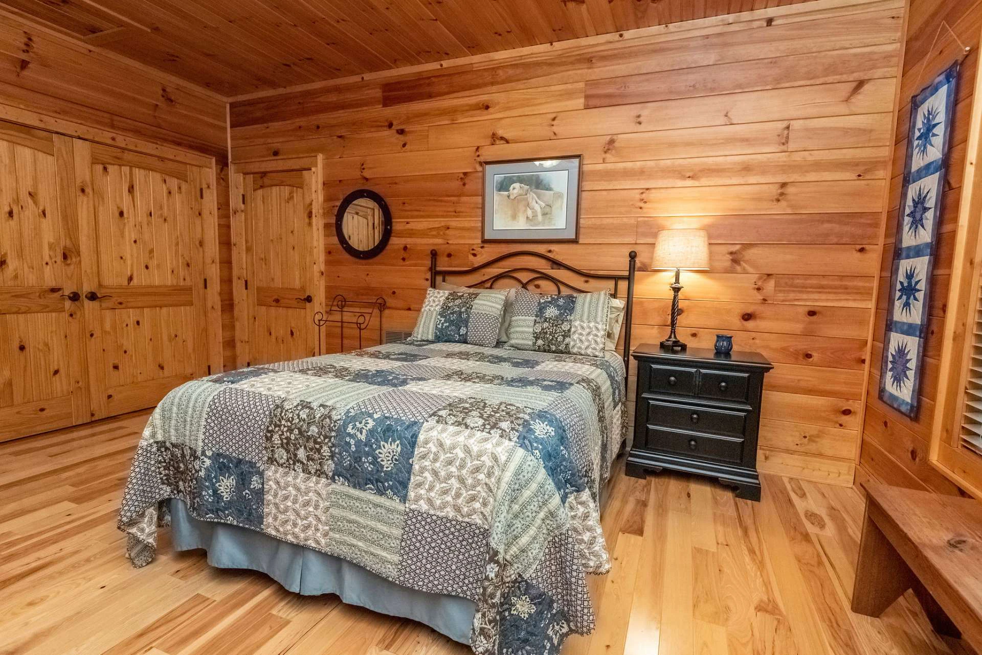 Image number 5 for the current listing