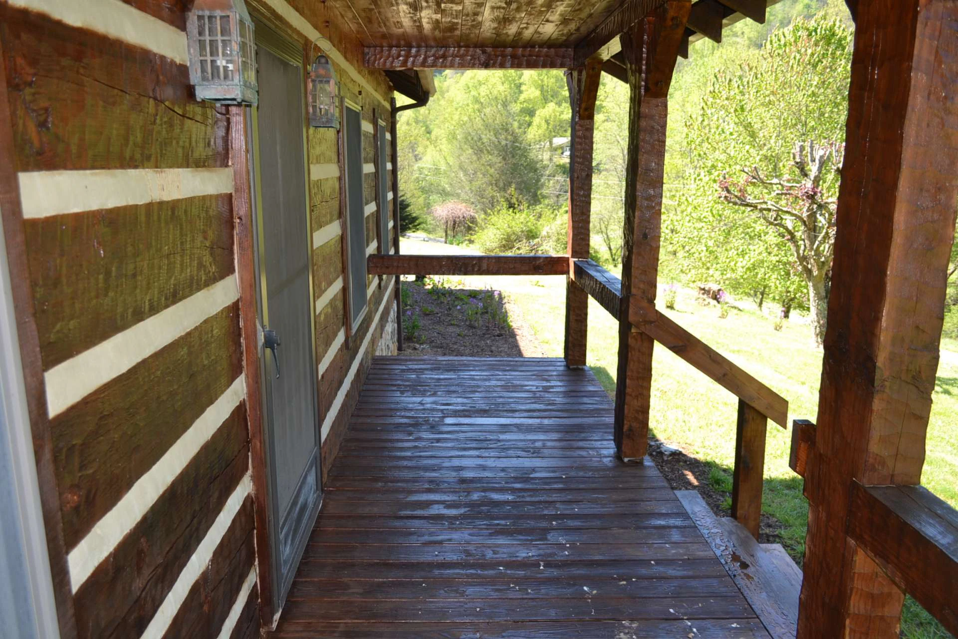 Image number 4 for the current listing