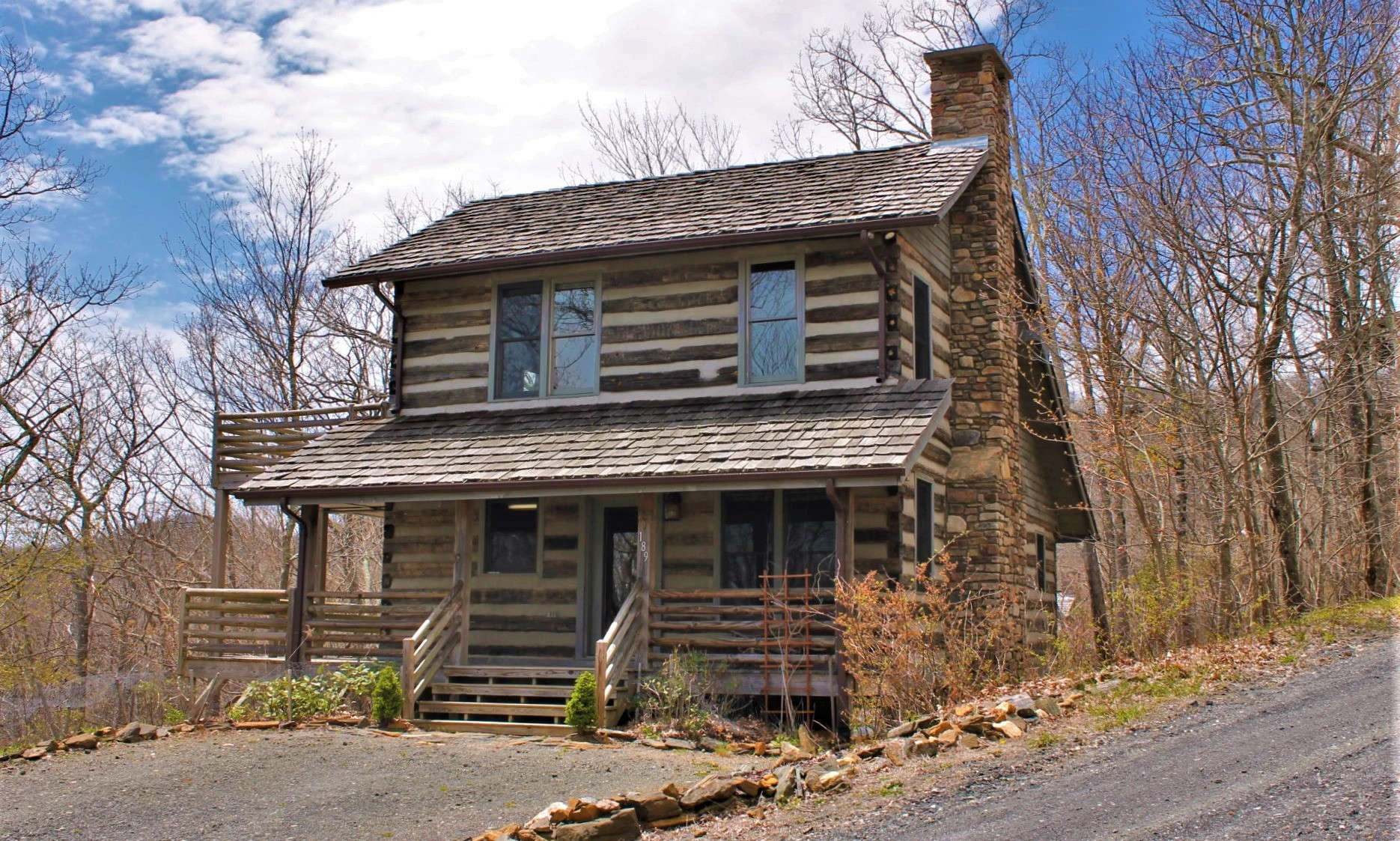 Image number 1 for the current listing