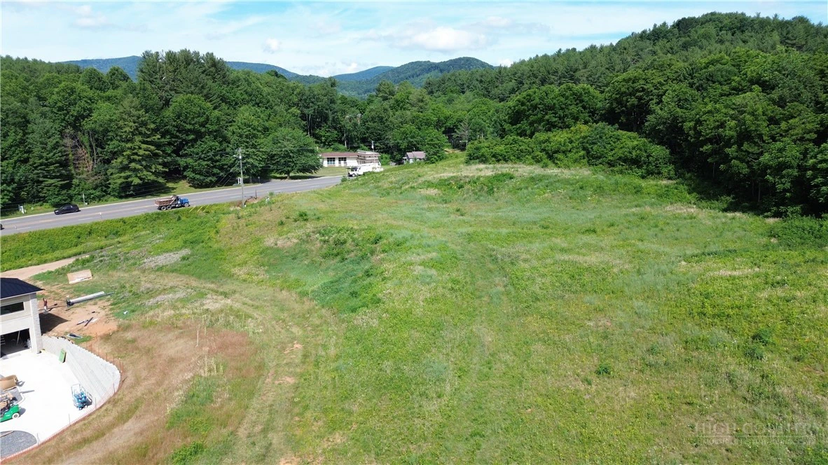 Image number 5 for the current listing