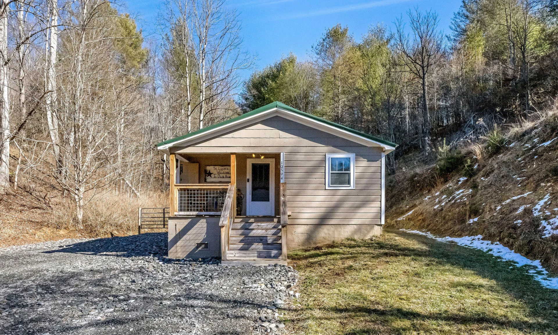 Image number 1 for the current listing