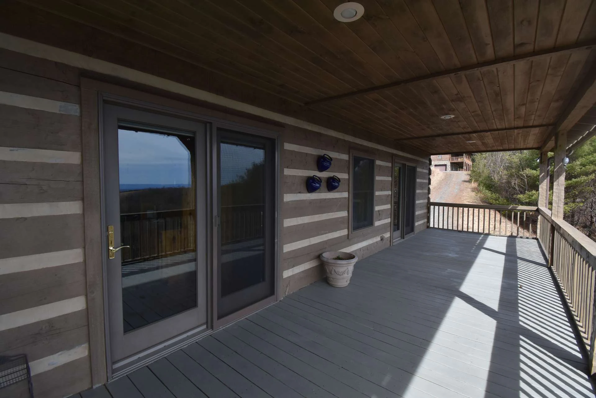 Image number 10 for the current listing