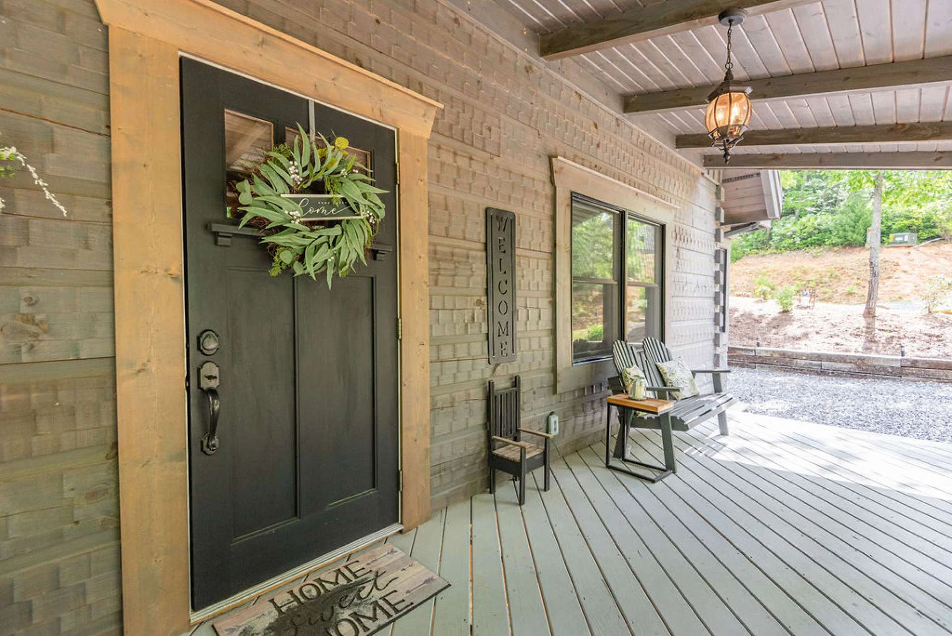 Image number 17 for the current listing