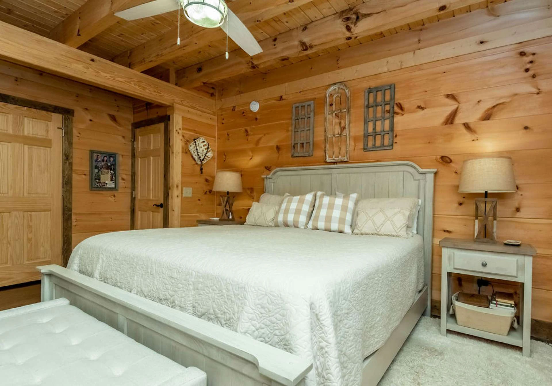 Image number 3 for the current listing