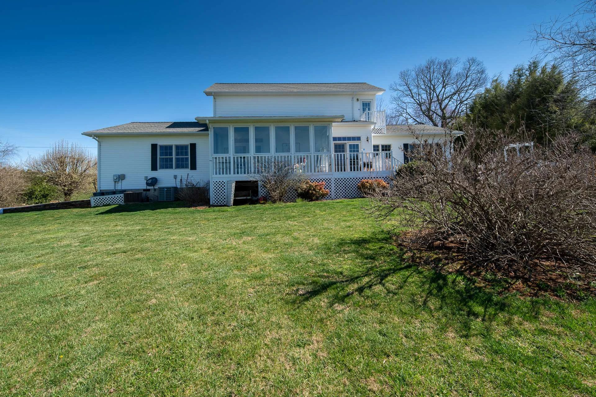 Image number 20 for the current listing