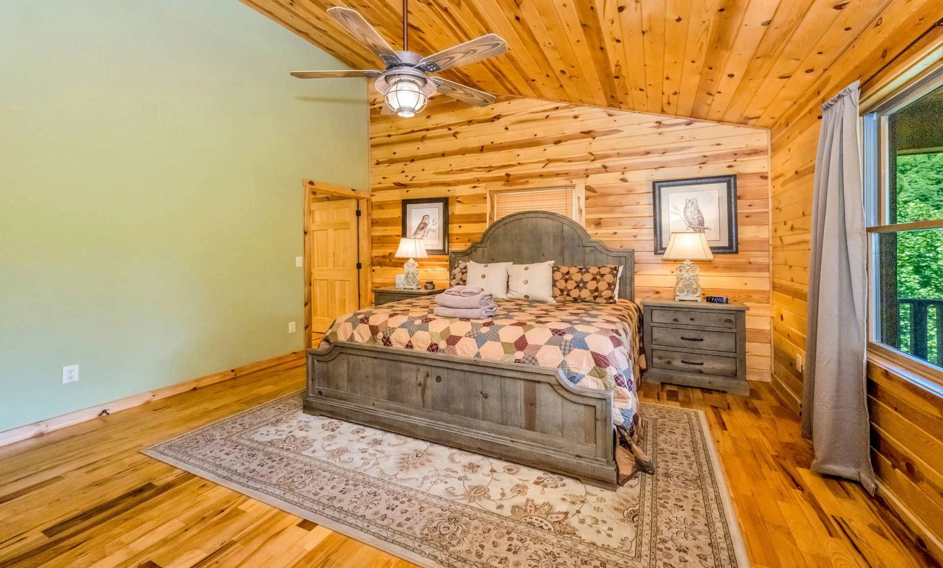 Image number 8 for the current listing