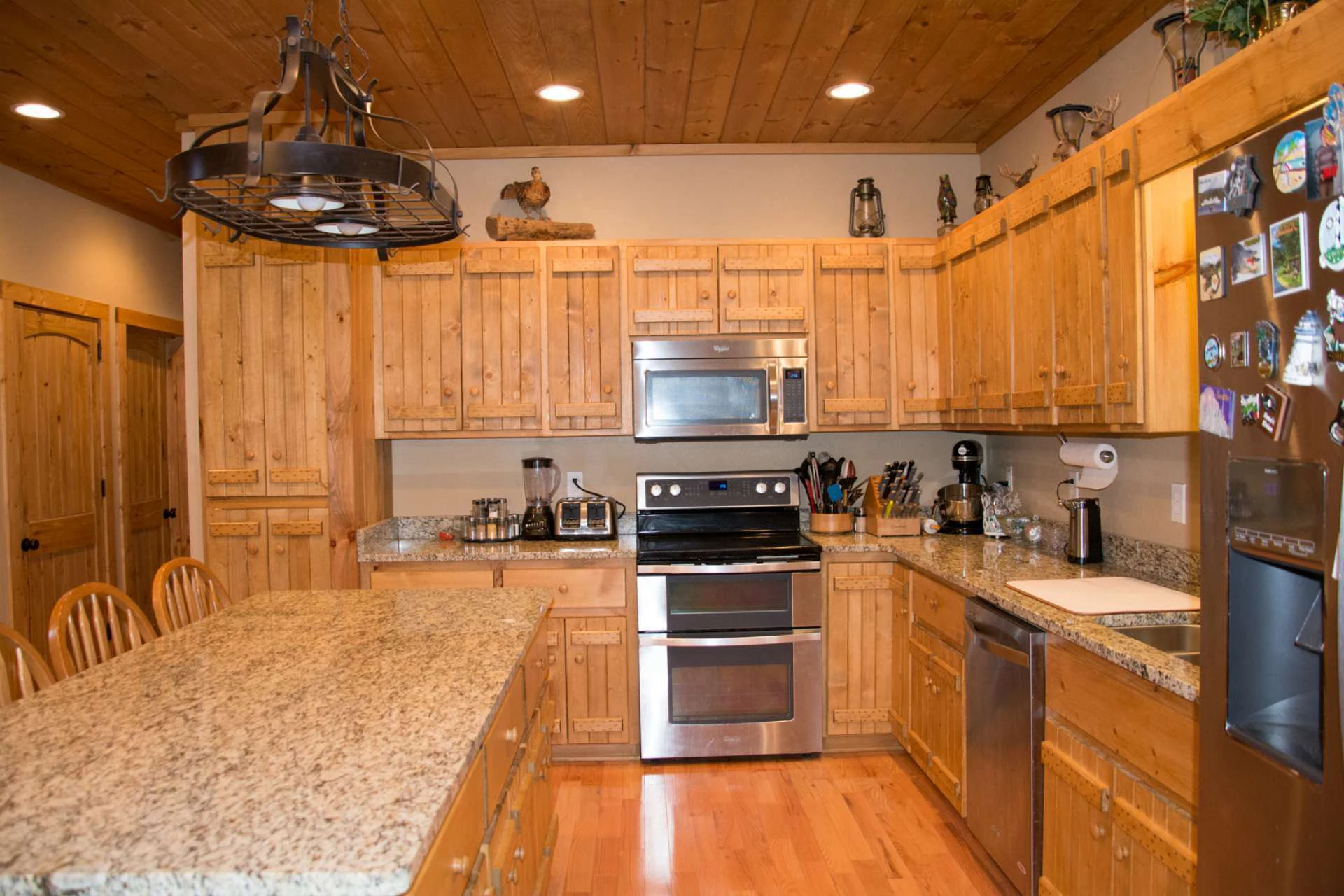 Image number 20 for the current listing