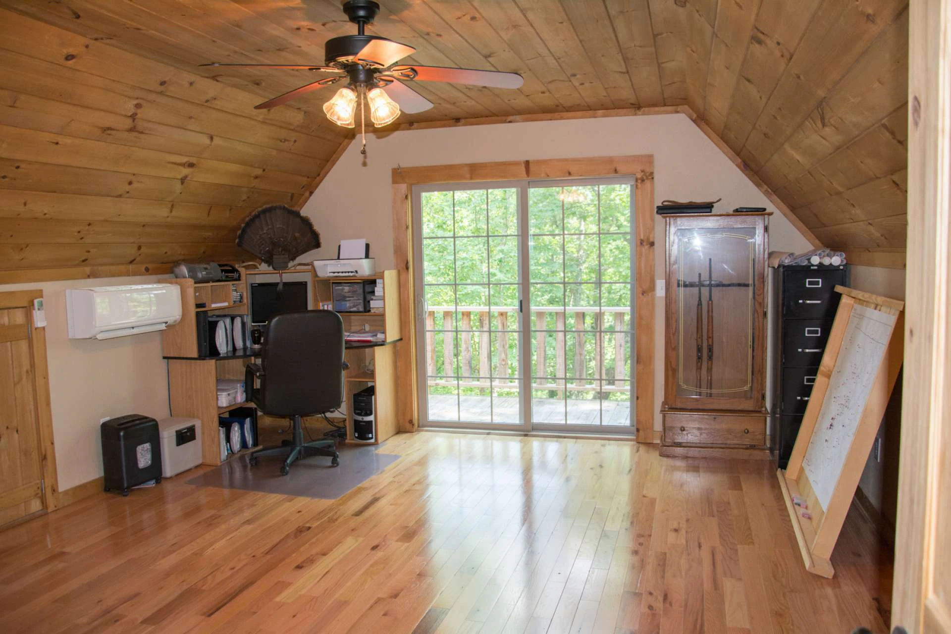 Image number 2 for the current listing