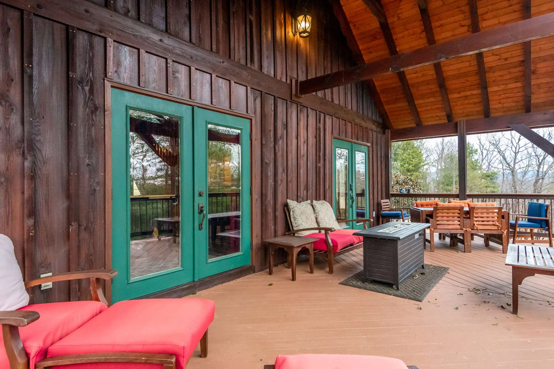 Image number 9 for the current listing