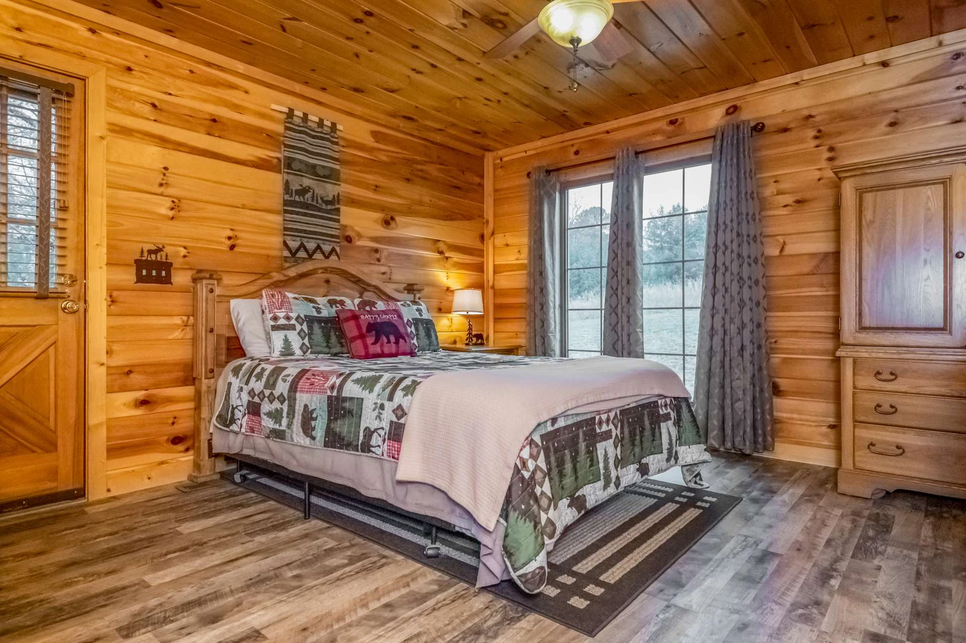 Image number 8 for the current listing