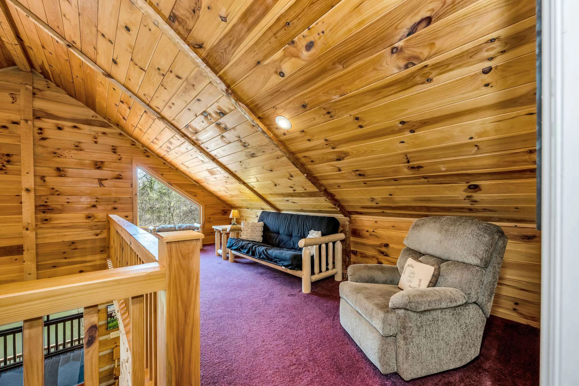 Image number 10 for the current listing