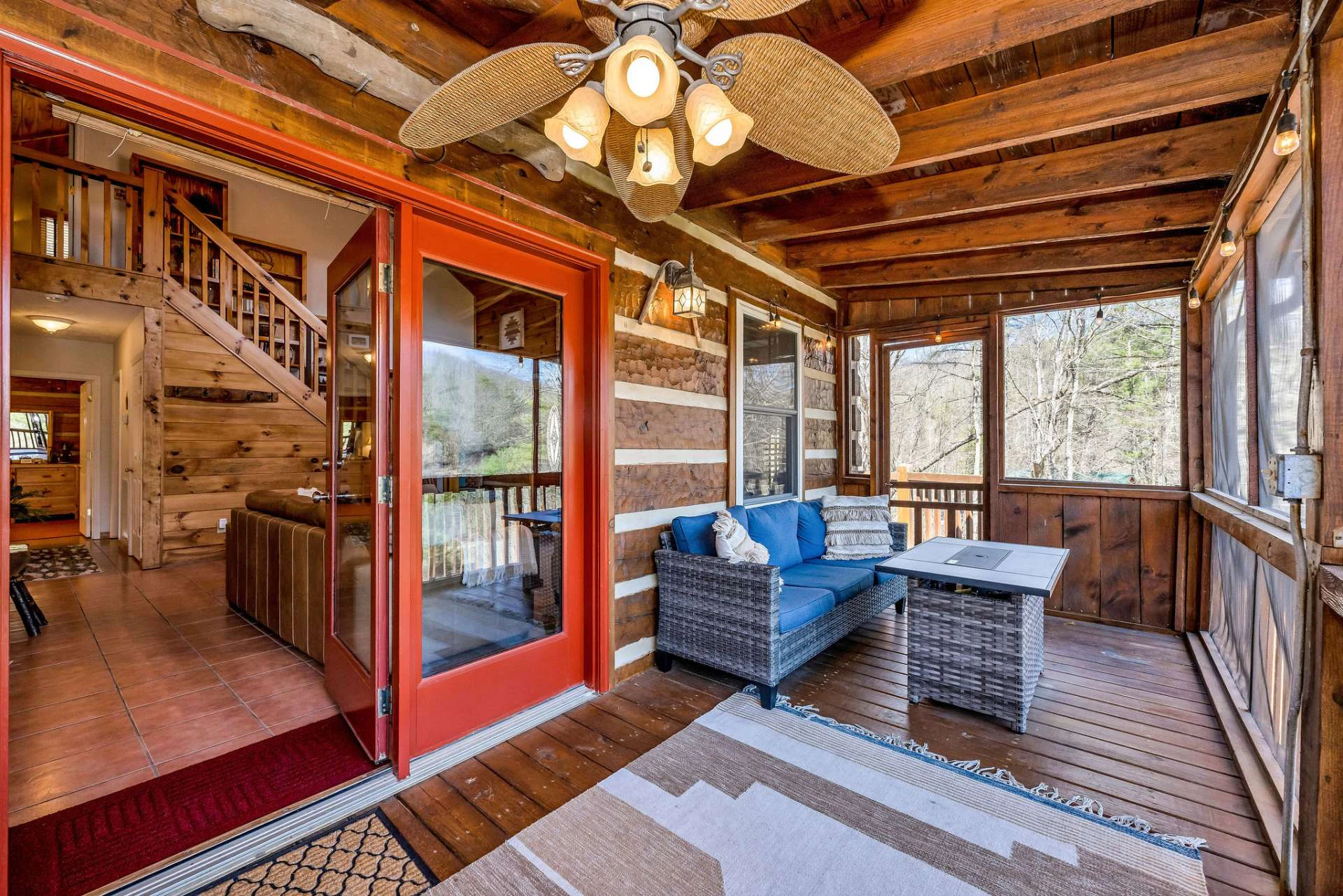 Image number 11 for the current listing
