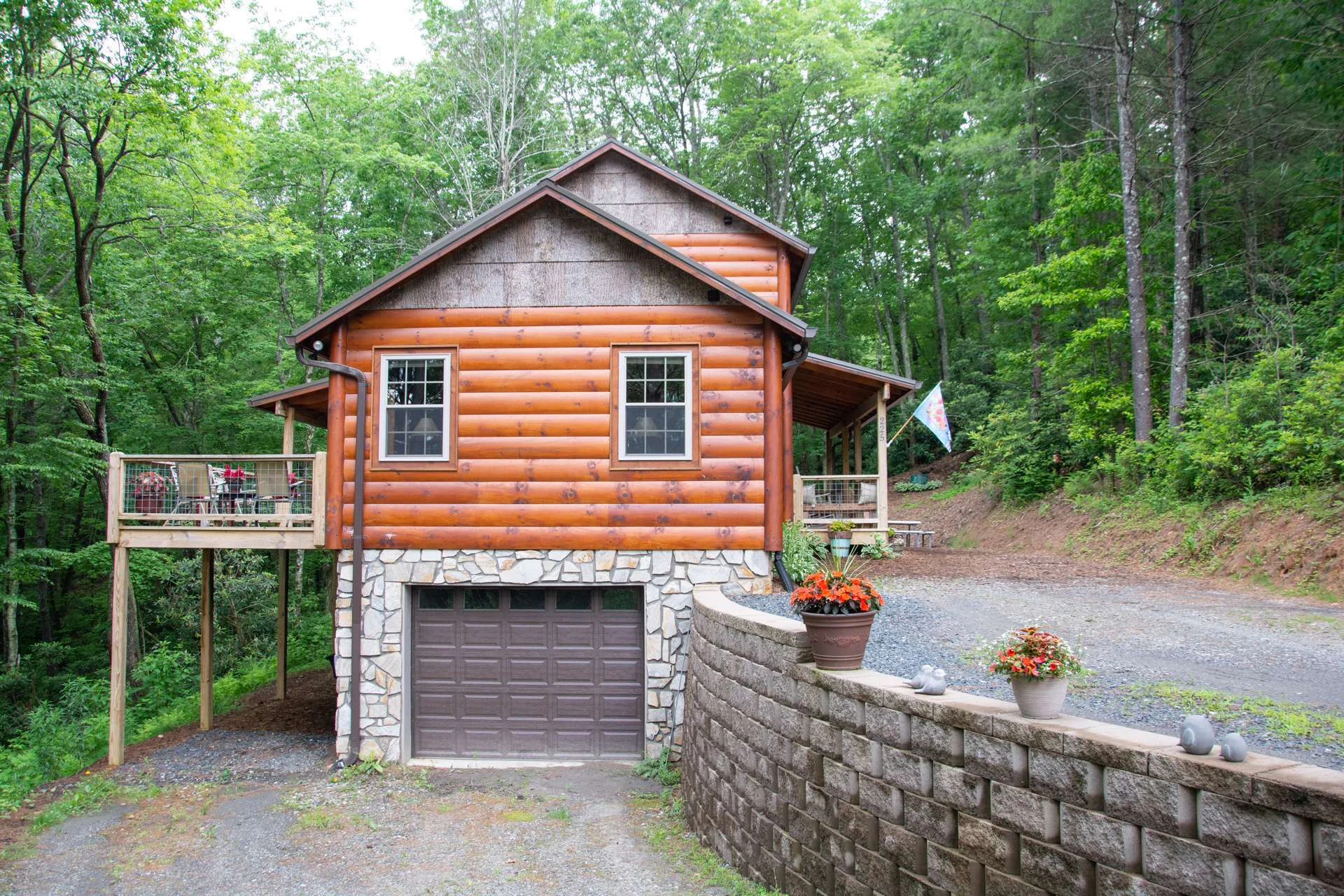 Image number 9 for the current listing