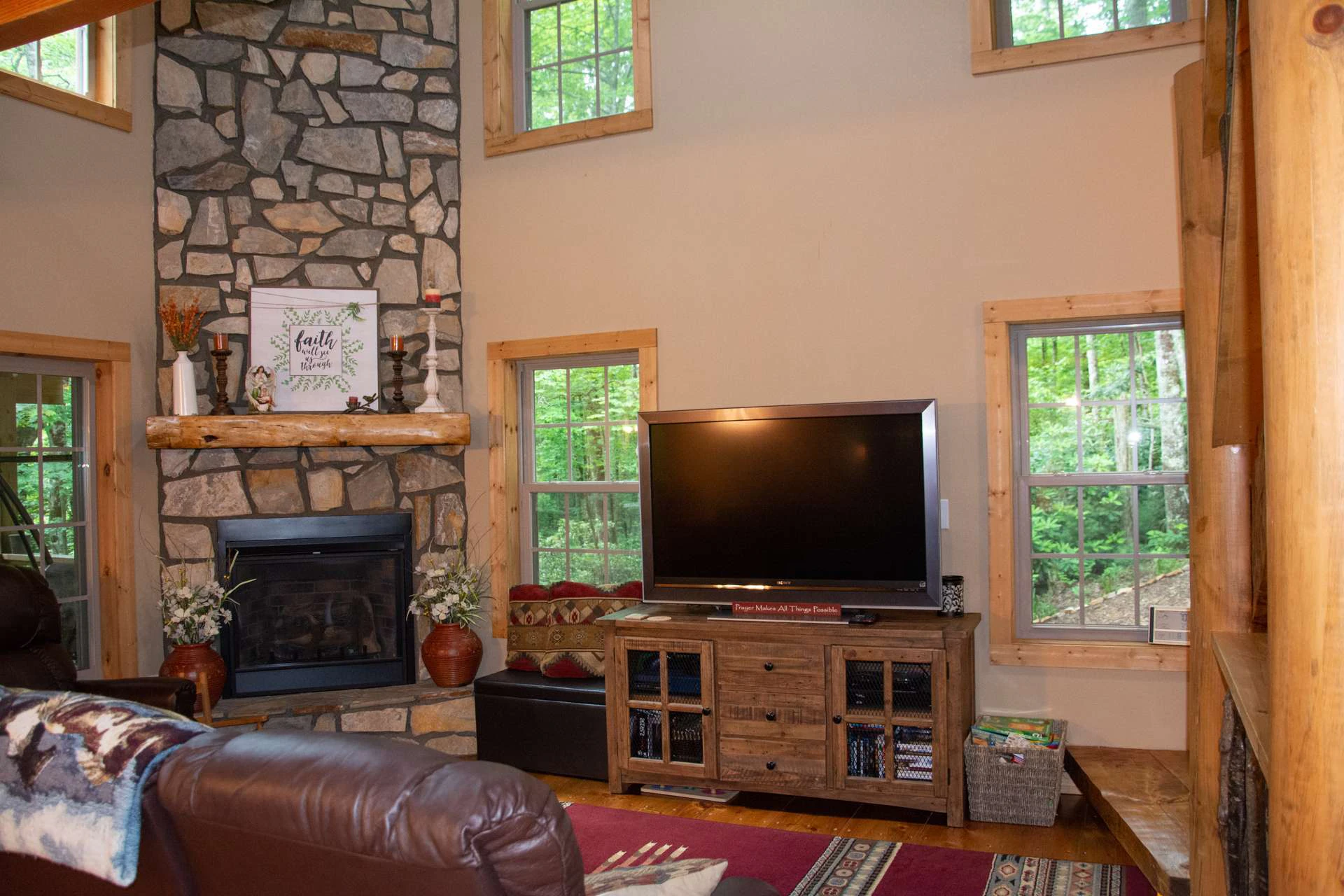 Image number 21 for the current listing
