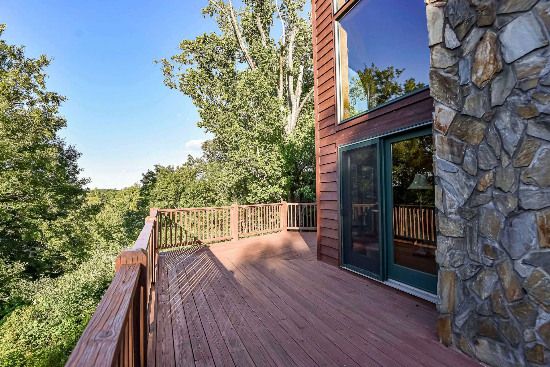 Image number 3 for the current listing
