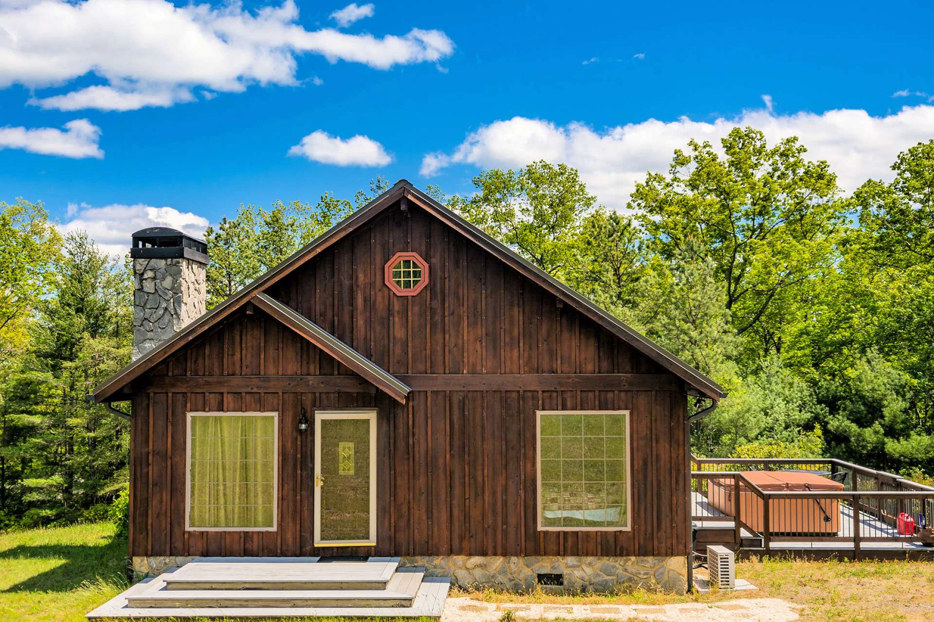 Image number 2 for the current listing
