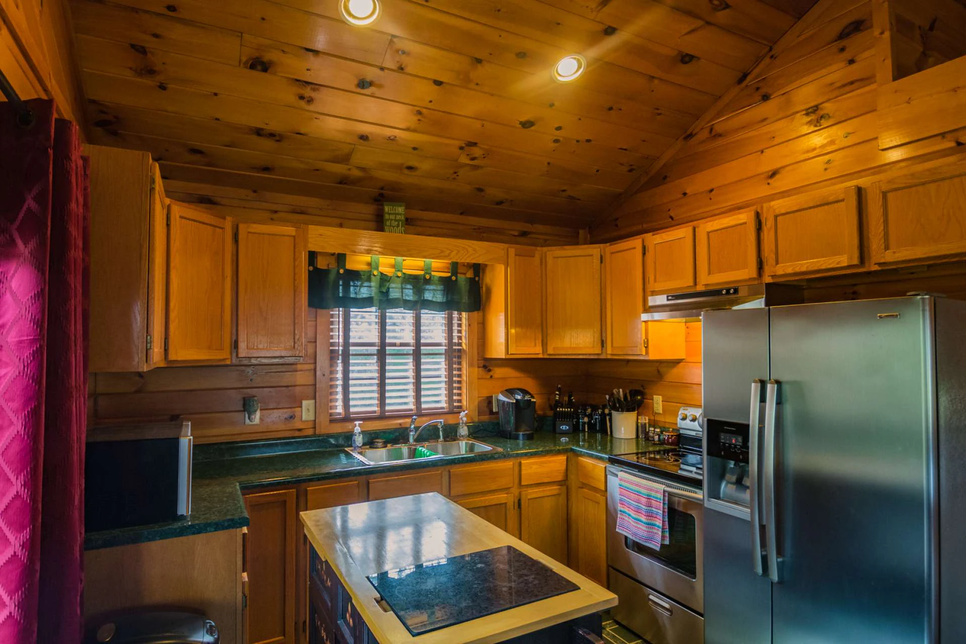 Image number 7 for the current listing