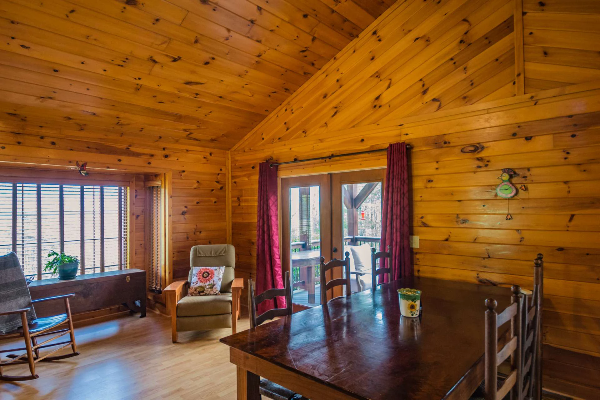 Image number 9 for the current listing