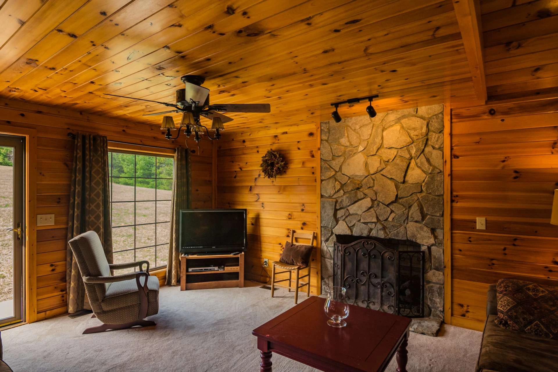 Image number 10 for the current listing