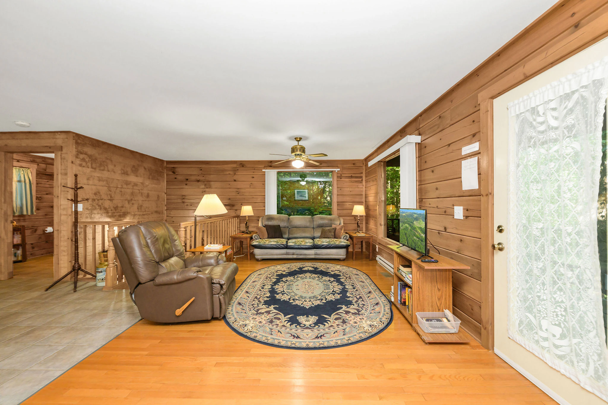 Image number 6 for the current listing