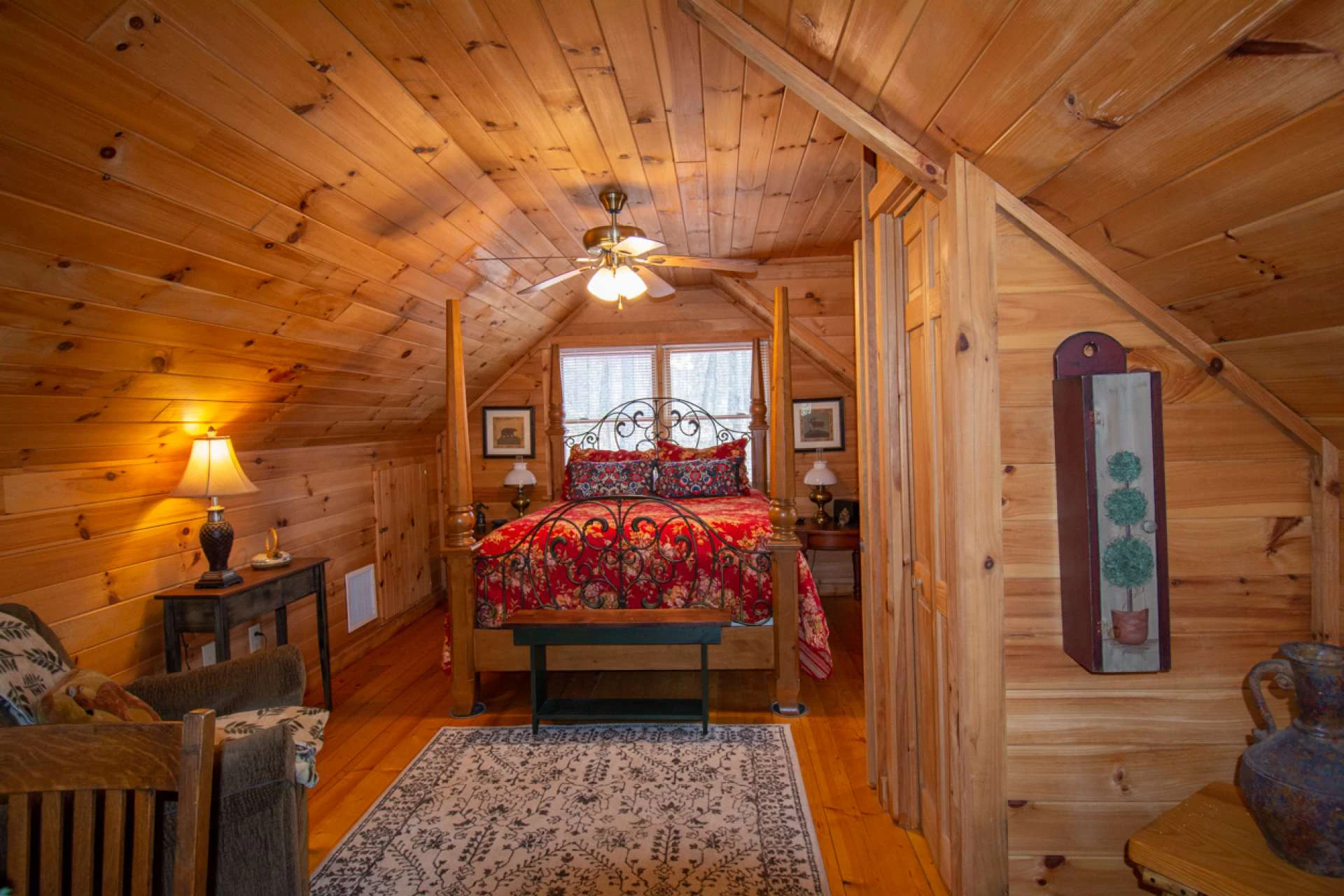 Image number 10 for the current listing
